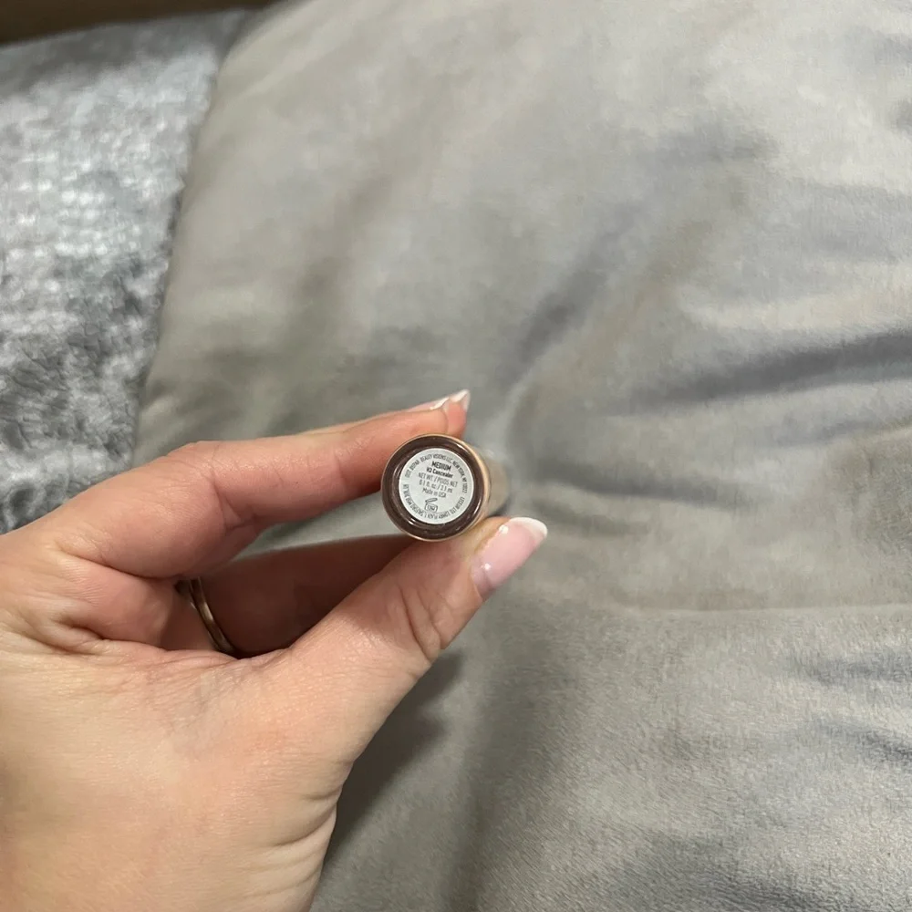 Mally Medium H3 Concealer